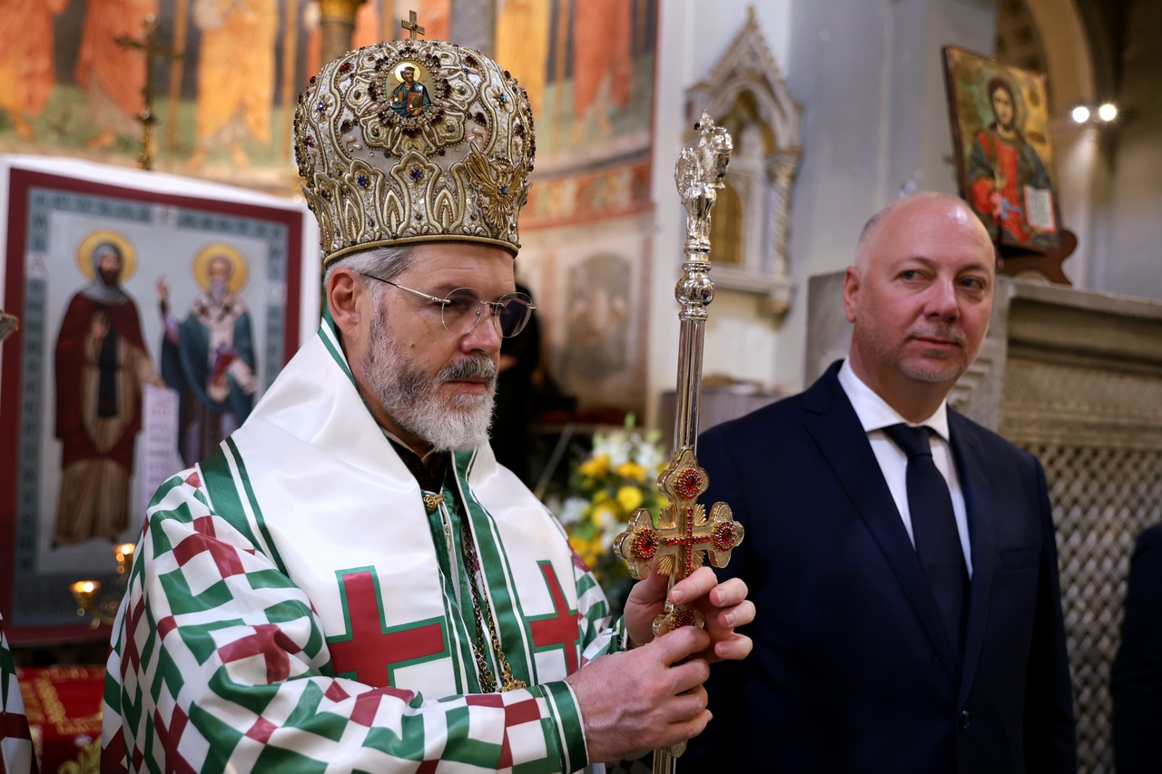 <p>Министър-председателят Росен Желязков е на посещение във Ватикана и Рим в навечерието на 24 май - Денят на светите братя Кирил и Методий, на българската азбука, просвета и култура и на славянската книжовност.</p>