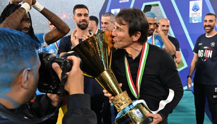 Антонио Конте - Антонио Конте: Не беше лесно, напрежението върху отбора беше безумно