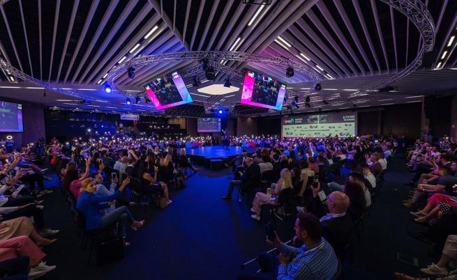 Бъдещето на бизнеса се обсъжда на Webit 2025 в София
