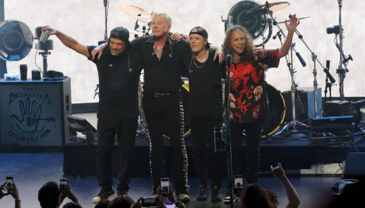 Metallica - Избираме между Будапеща и Атина за Metallica