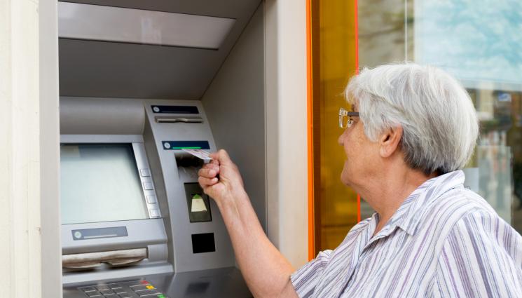 Д - ПООПРАЗНИХА КАСИТЕ: Частните фондове се разделиха с 50 млн. лв.