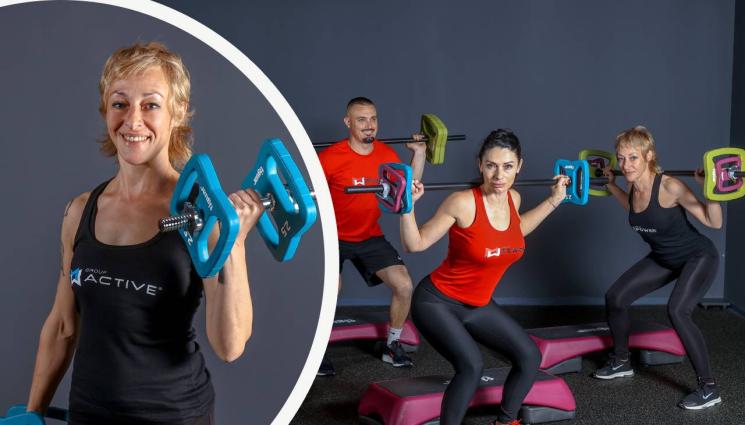 теодора братоева - Инструкторът на групови тренировки Теодора Братоева пред 