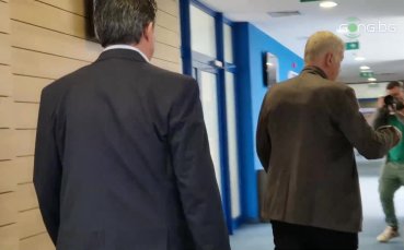 Започва Общото събрание на Левски (видео)