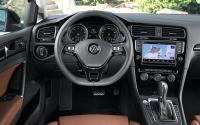 VW Golf VII бутони