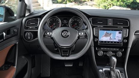 Volkswagen вярва, че клиентите в Европа искат бутони