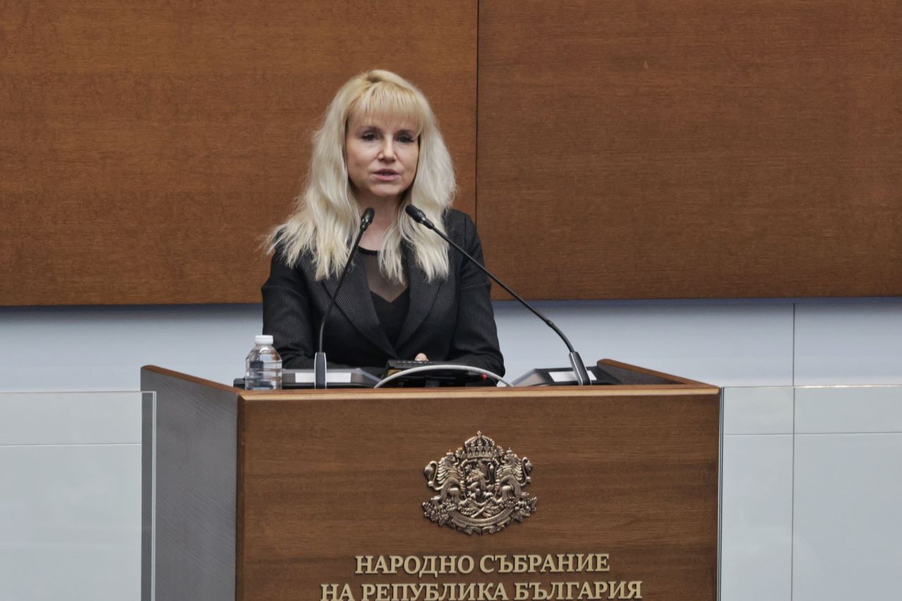 Ваня Василева напусна ПГ на "ДПС - ДПС"