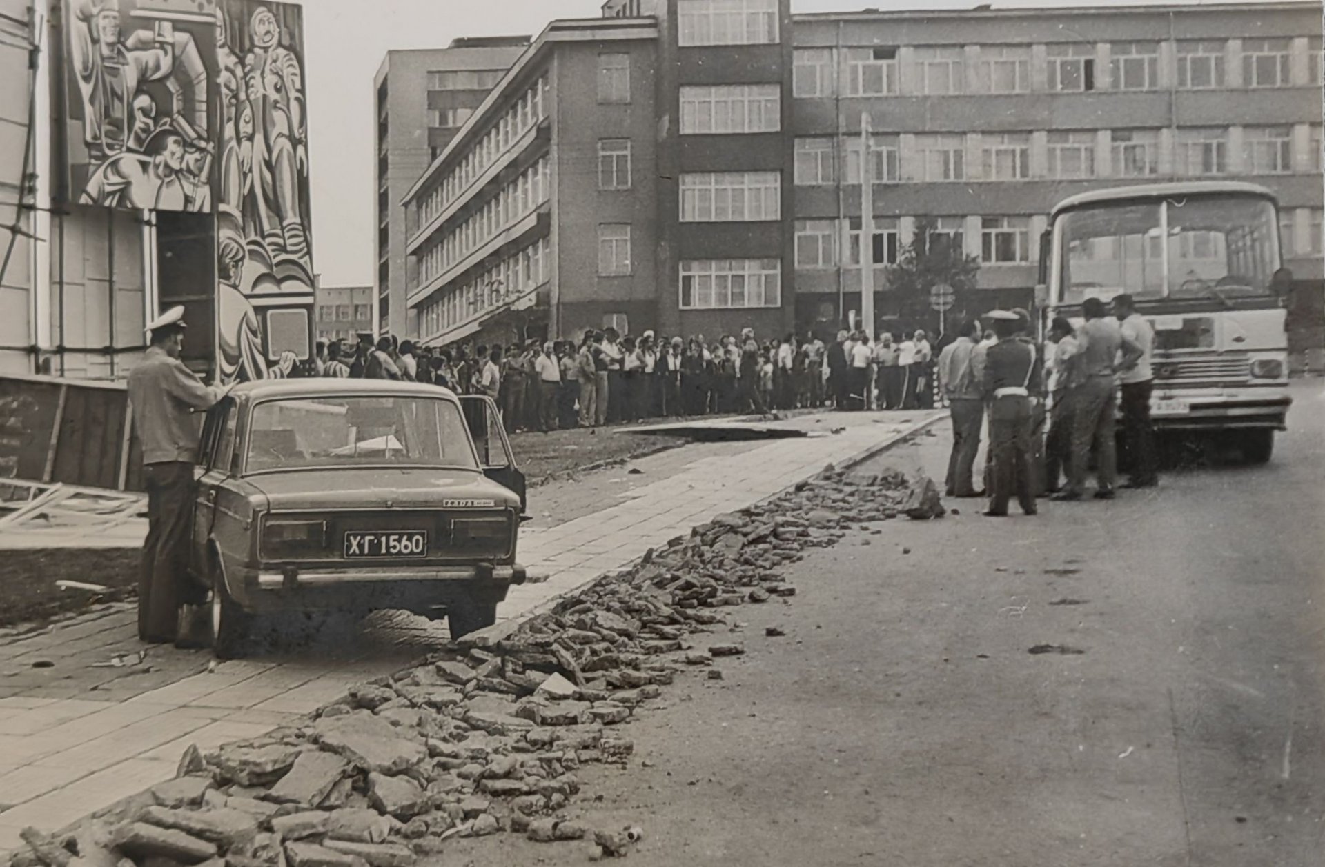 Смачканият автомобил