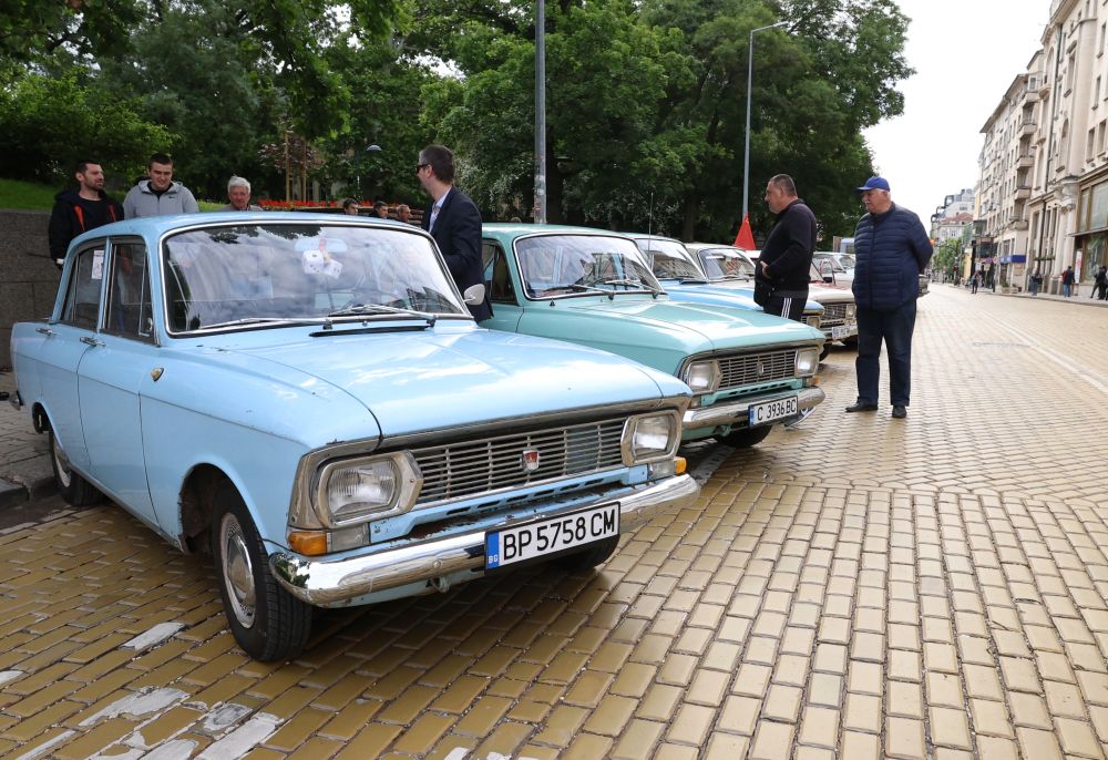 Ретро автомобили