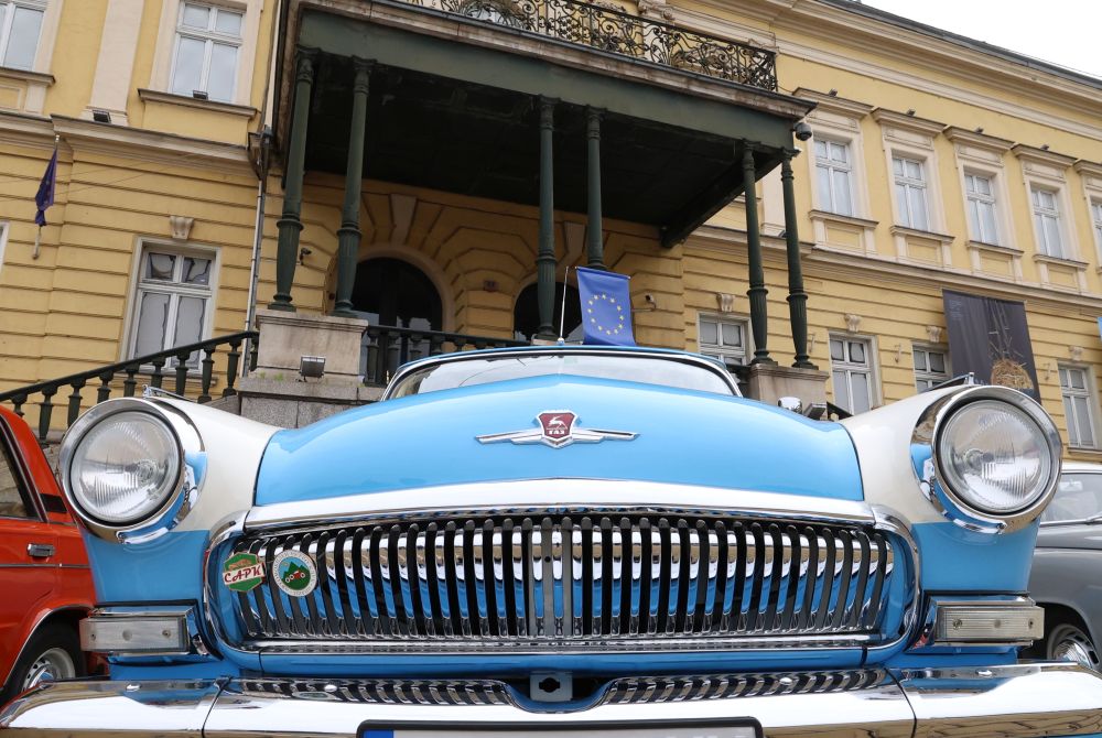 Ретро автомобили