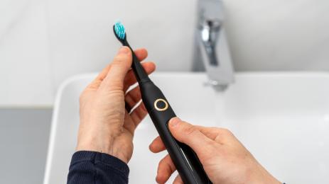 електрическа четка за зъби