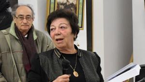 Божана Апостолова