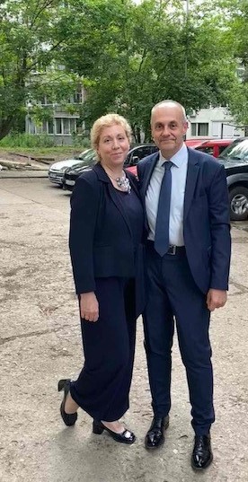 поета революционер интервю