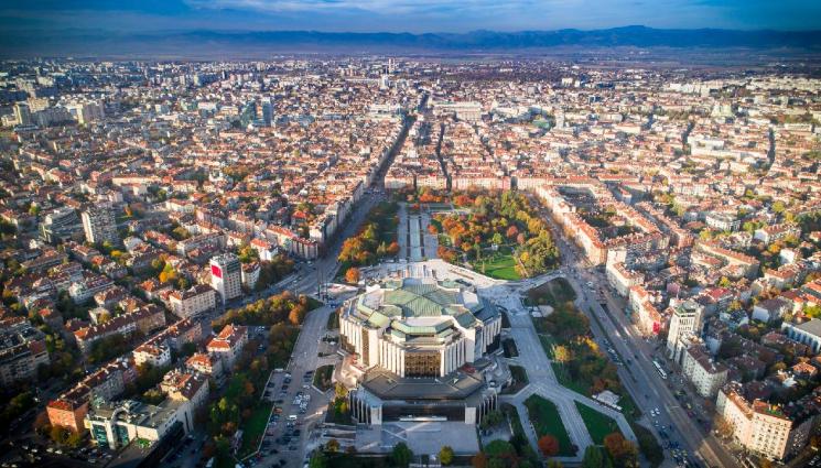 София - Парите на София – бездънната каца, която не успява да реши проблемите на града!