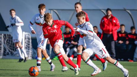 юношески национали