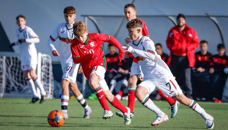 юношески национали - Повикаха 26 футболисти в националния отбор за юноши до 15 г.