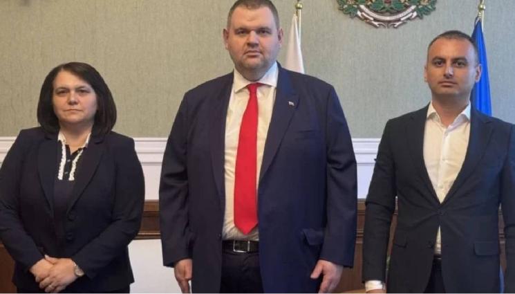 д - Момчилград и Ардино се присъединяват към лагера на Пеевски