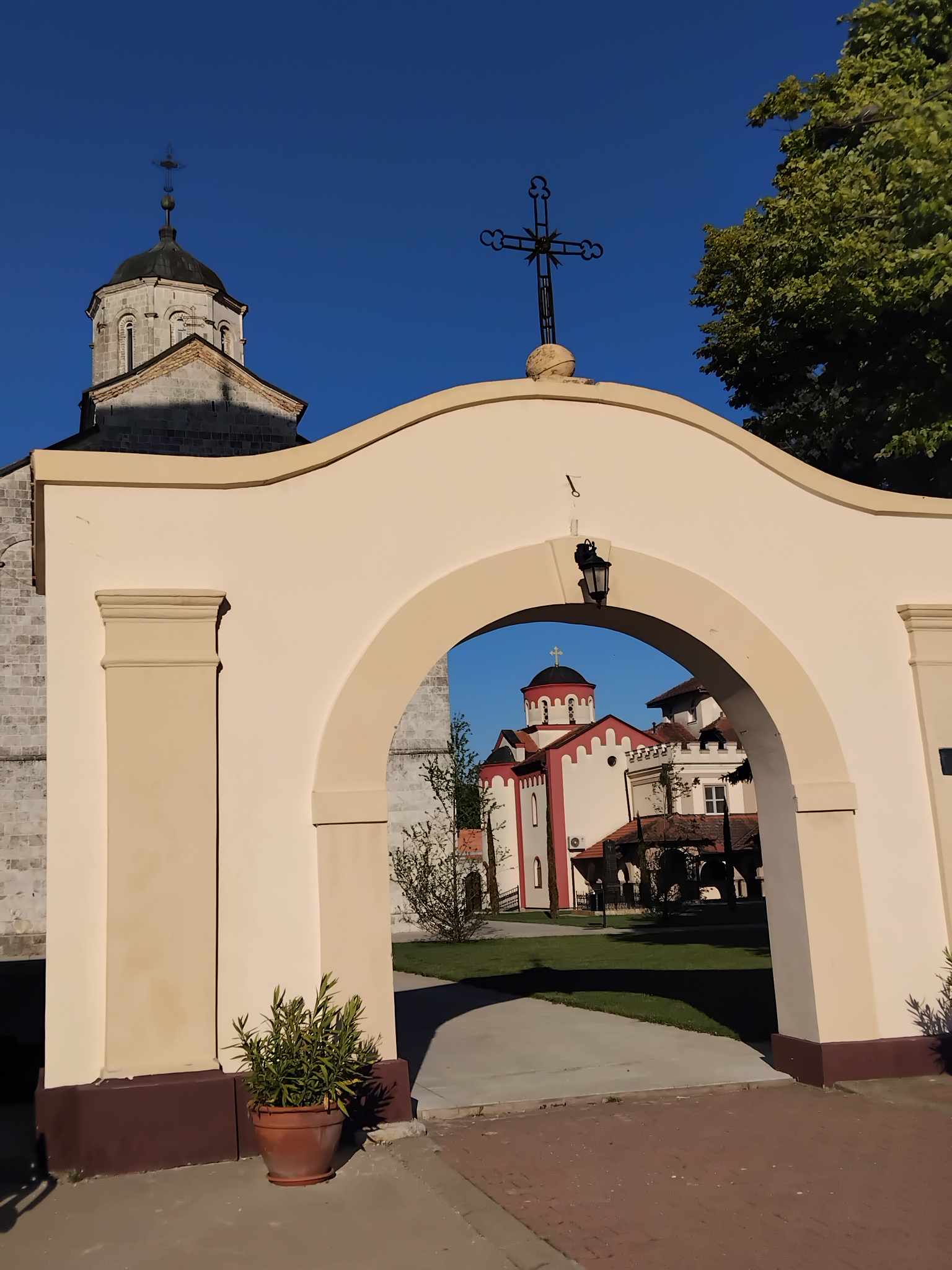 Костадин Нушев