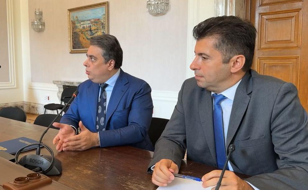 Разговорите за вота на недоверие ще се случат, след като