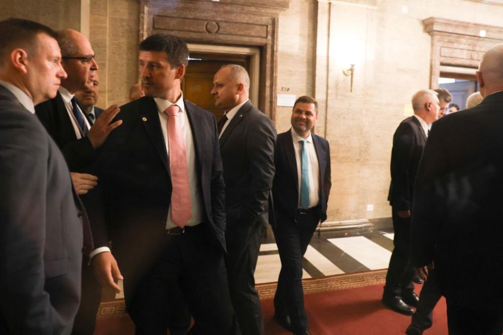  Величие Възраждане 