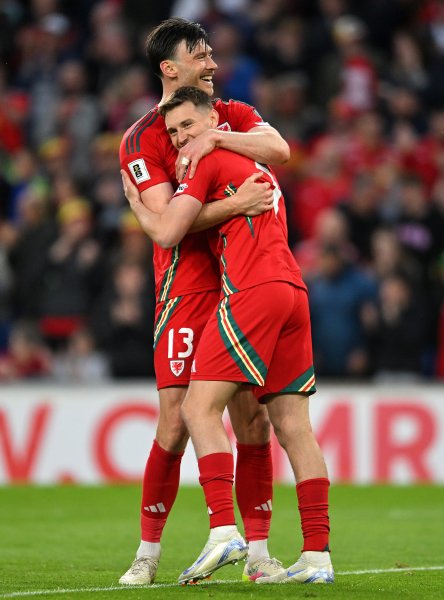 Уелс Лихтенщайн1