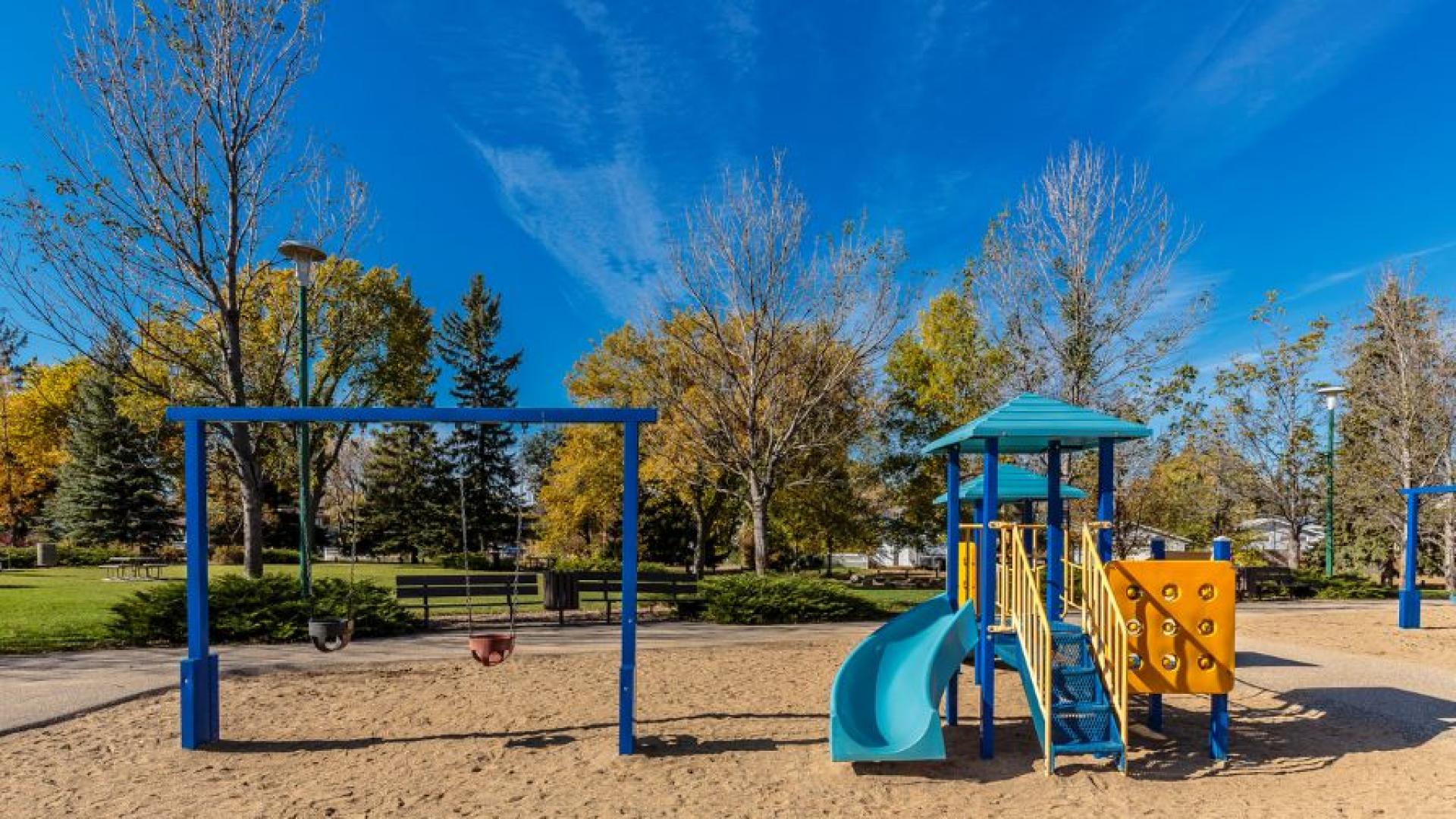 Родители в София са принудени да охраняват децата си докато