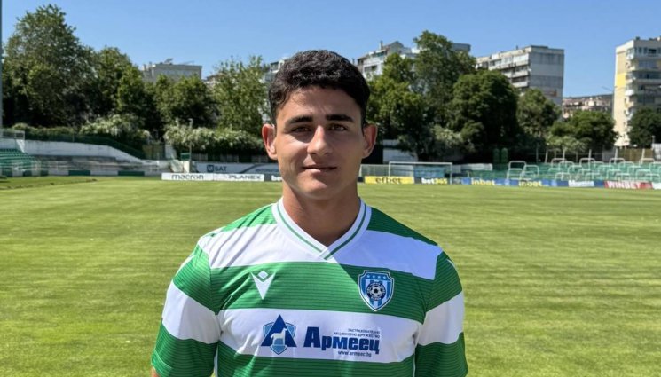 Георги Лазаров - Черно море взе 20-годишен нападател, вкарал 95 гола!