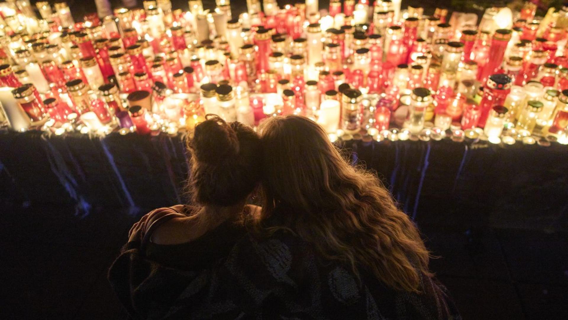 Трагедията разиграла се вчера в Грац разтърси австрийското общество правителството обяви