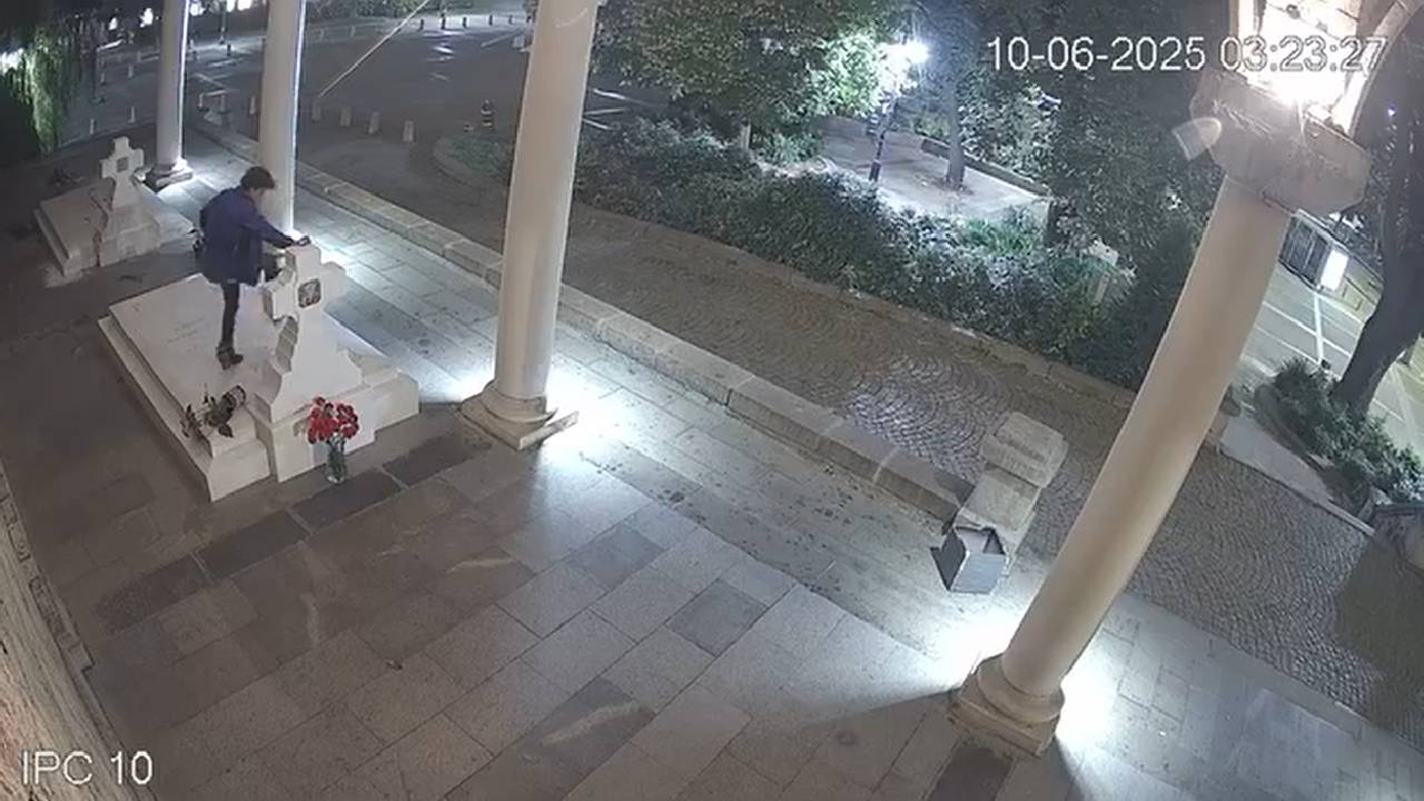 гроб патриарх