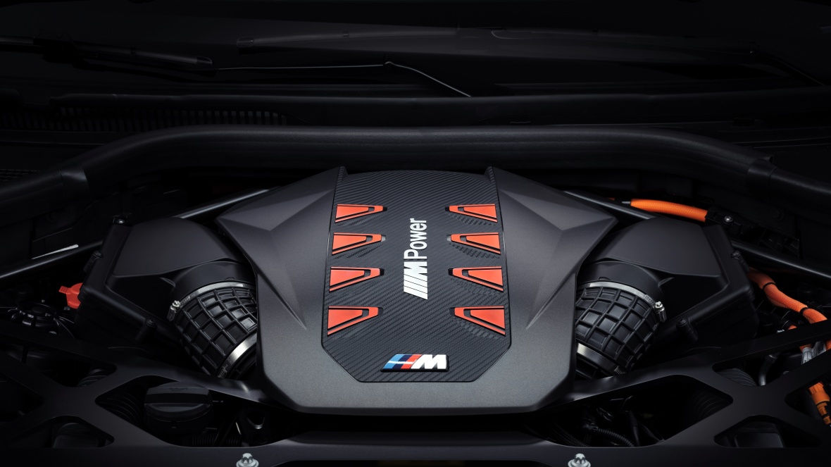 bmw xm label