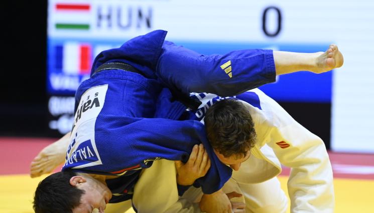 Боян Йотов - 20-годишният Боян Йотов записа една победа и отпадна на световното по джудо