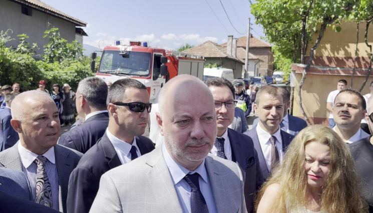 Желязков - Има план за евакуация на българите в Израел!