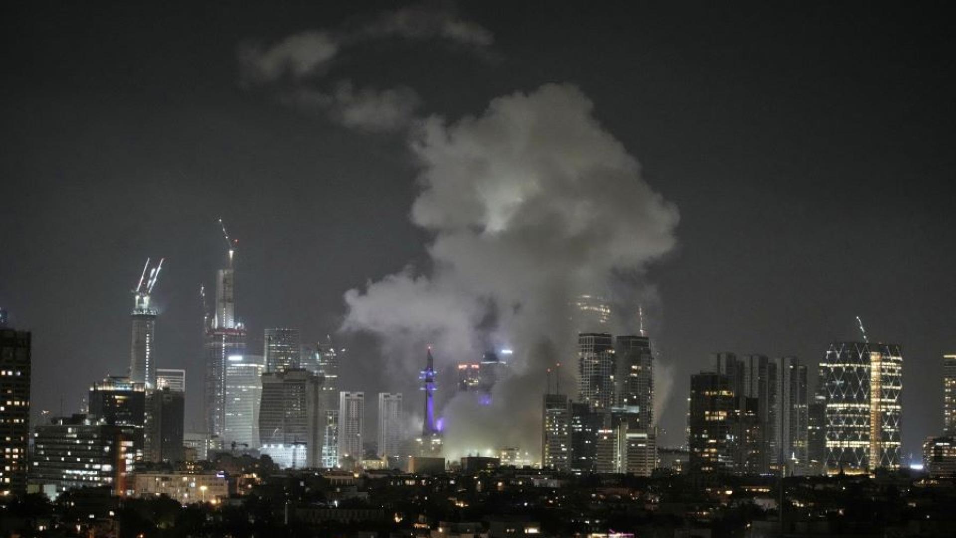 Израел и Иран продължиха с размяната на удари и тази