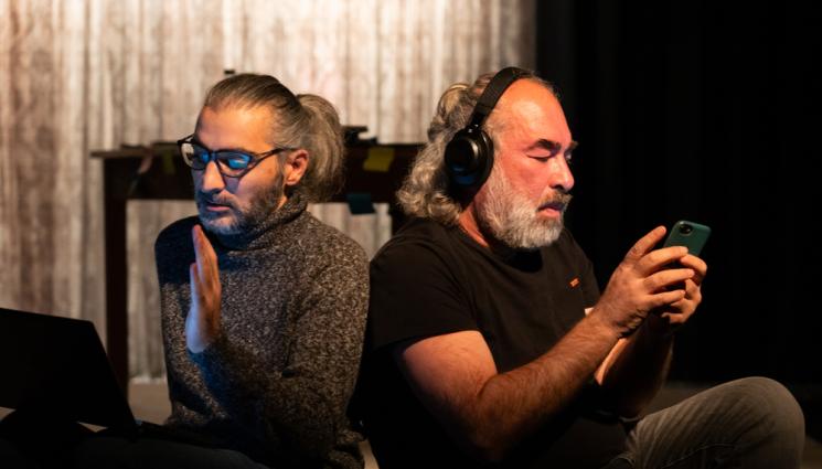 т - Ma’loube collective гостува в София с документален спектакъл