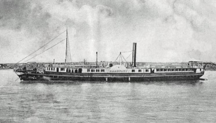 Параходът Радецки - ИЗ АРХИВИТЕ: „Радецки“ се удря в османския кораб „Сияре“