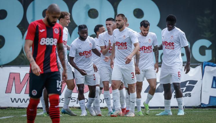 ЦСКА 1948 - ЦСКА 1948 с ново испанско попълнение