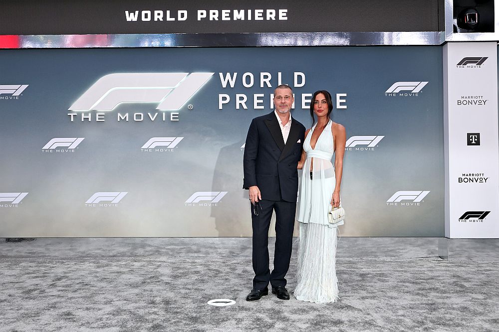 Брад Пит просто не остарява