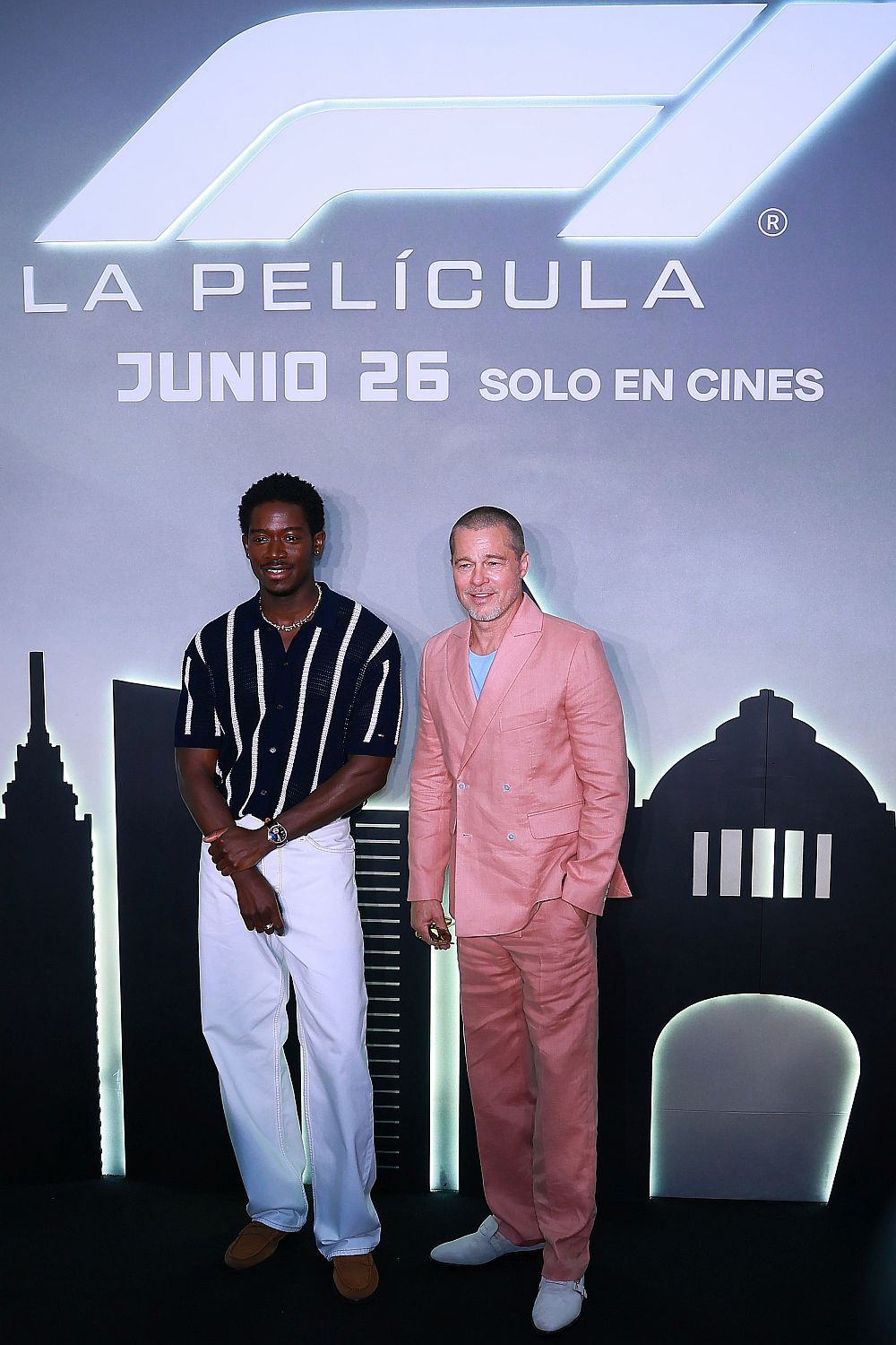 Брад Пит просто не остарява