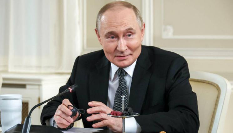 д - Путин: Русия не трябва да изпадне в рецесия при никакви обстоятелства