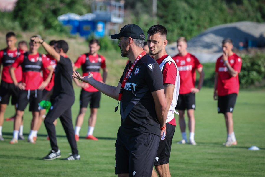 Тренировка на ЦСКА на базата в Панчарево1