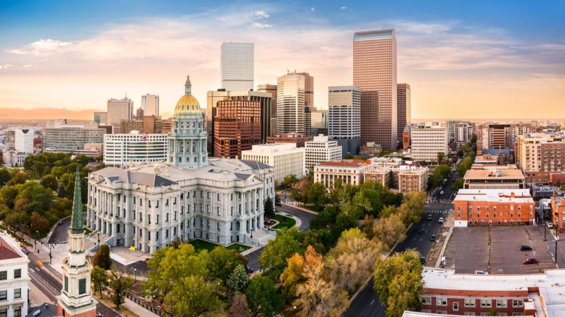 Големи градове в САЩ се подготвят да посрещнат изключително високи