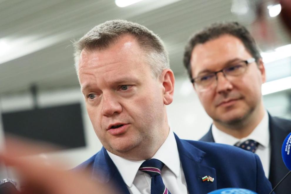 Животът на българите във Великобритания остава стабилен и перспективен, увери