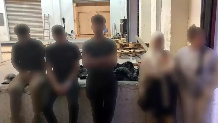  Задържаните на границата бежанци. 