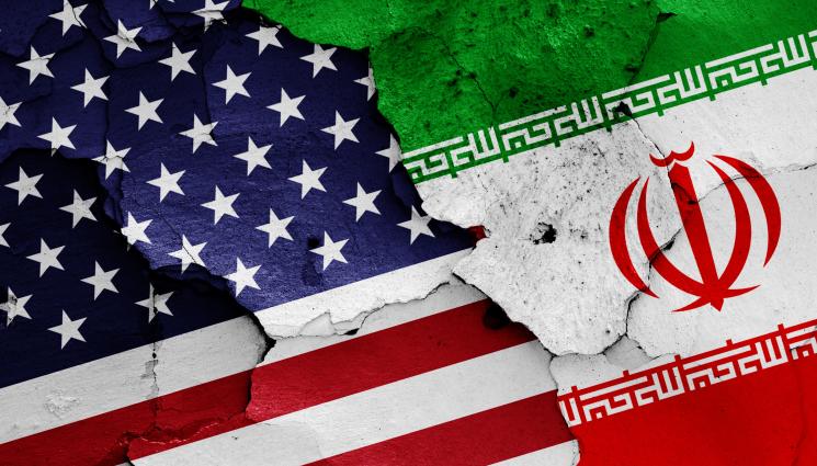 иран сащ - МИРЪТ Е САМО ИЛЮЗИЯ: Иран обиди жестоко САЩ, заплаши ги с нападение!