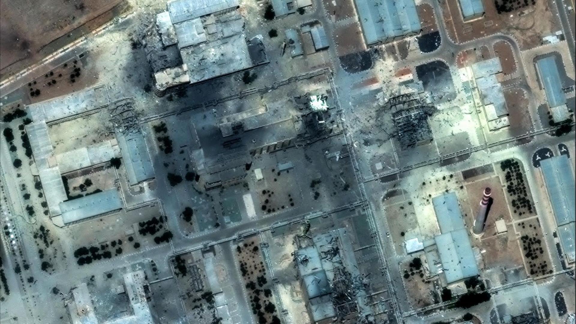 Дълбоко под една планина се съхраняват на сигурно място стотици