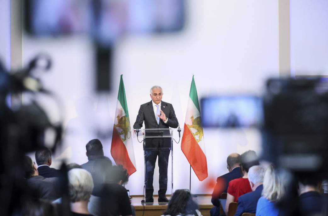 Реза Пахлави