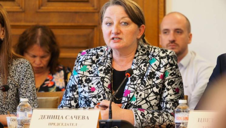 Деница Сачева - Избраха Деница Сачева за вицепрезидент на Парламентарната асамблея на Съвета на Европа