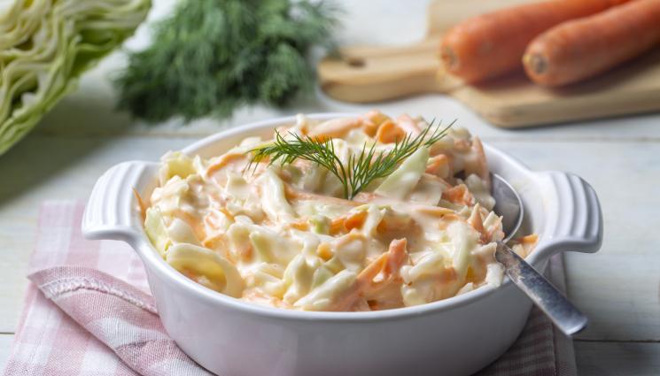 рецепти - Три свежи летни салати! Апетитна шарена от печени чушки, бърза Остров или пък лесно и вкусно колсло