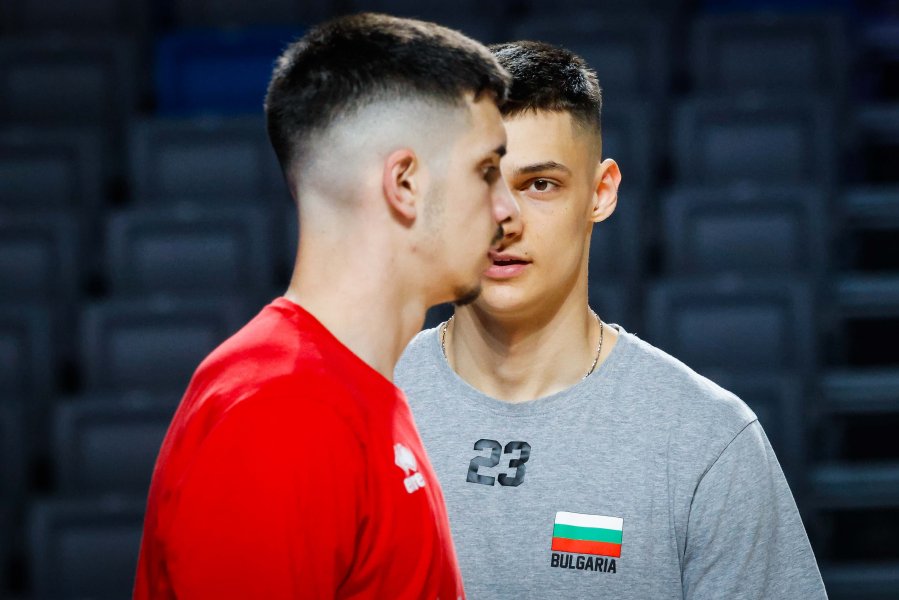 Тренировка на националния отбор по волейбол за мъже1