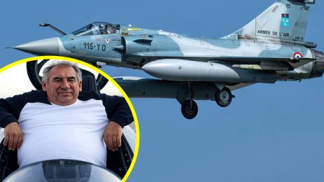 Премиер в изтребител