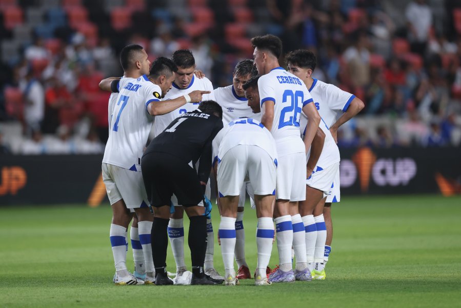 Канада Ел Салвадор1